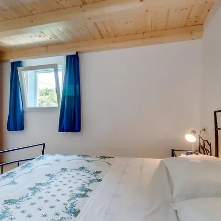 With Parking Space Nerezine, Losinj - 8049 *