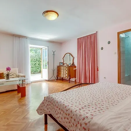 With Parking Space Nerezine, Losinj - 8049 * Nerezine