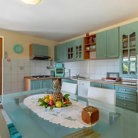 Gasthuis Apartments&rooms With Parking Space Nerezine, Losinj - 8049